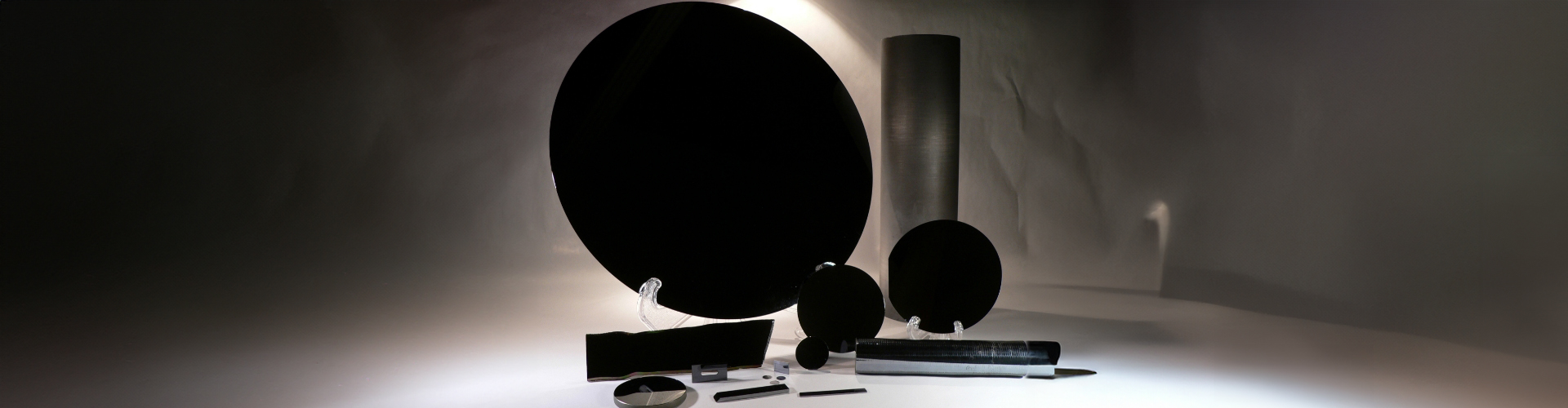 Light absorbing coatings